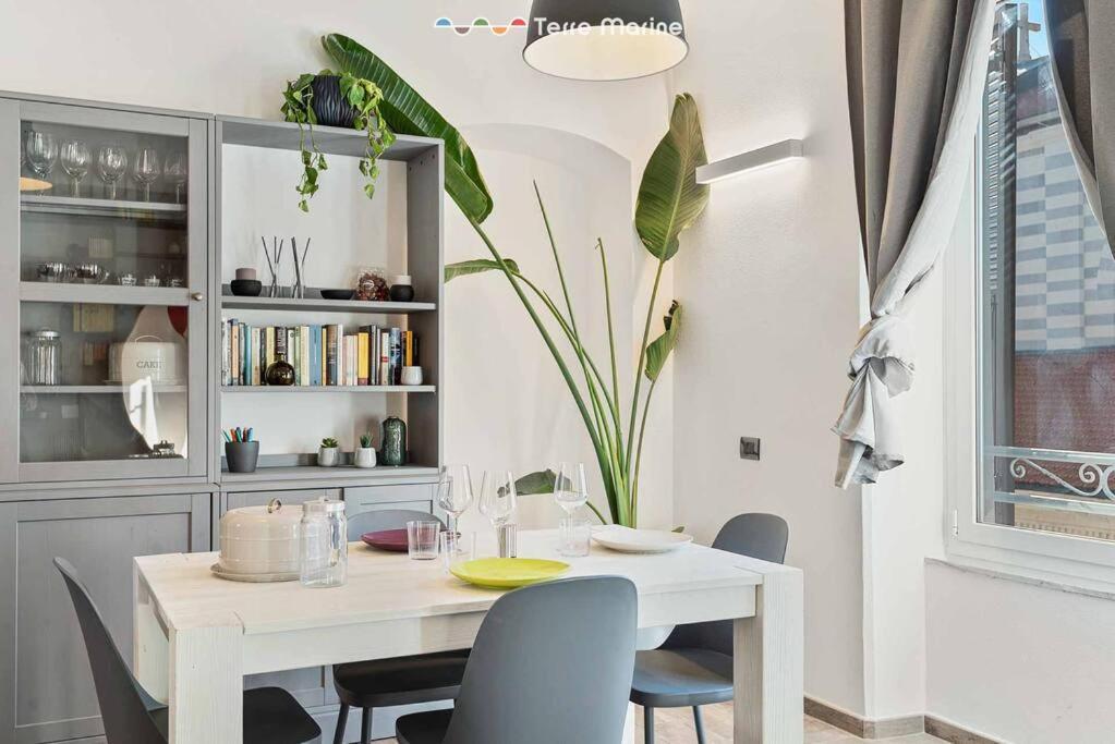 Graffiti House, Terre Marine Apartman La Spezia Kültér fotó